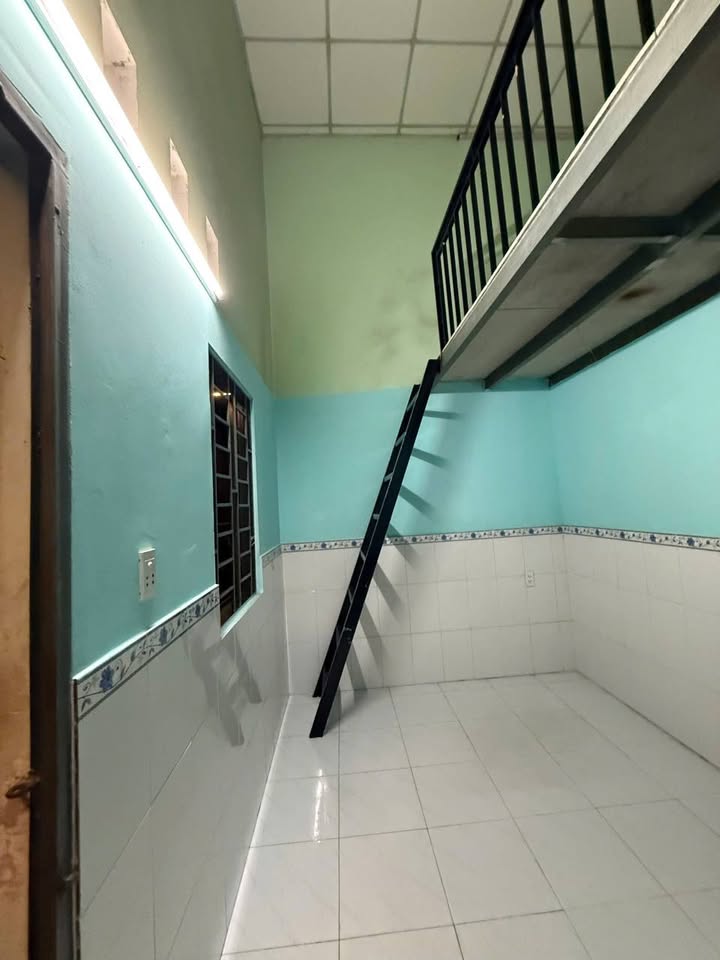 Phòng cho thuê tại phường Tân Đông Hiệp, 25m² - Khu vực an ninh, sạch sẽ!