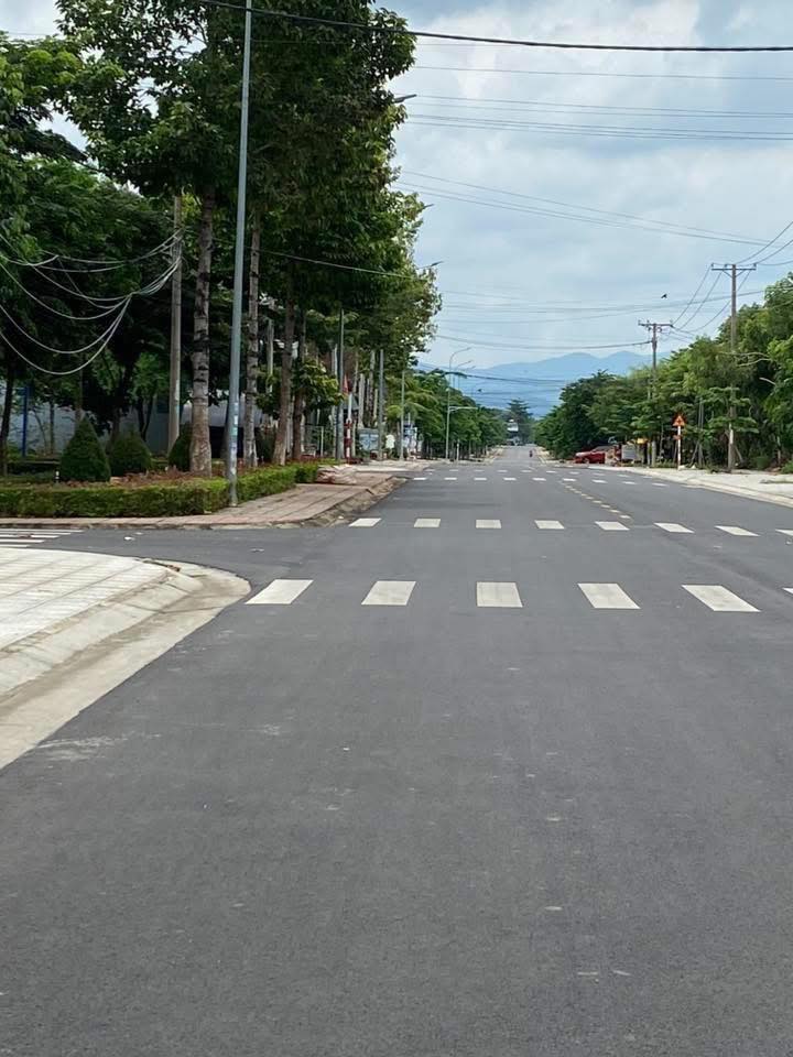 Đất thổ cư Tân Phú 133m² giá 2.35 tỷ - Vị trí đẹp, thuận lợi kinh doanh!