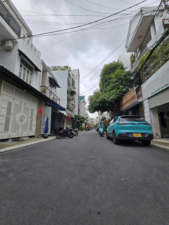 Bán nhà hẻm xe hơi 10m Nguyễn Thái Bình, 105m² giá 18.5 tỷ - Sở hữu ngay vị trí đắc địa!