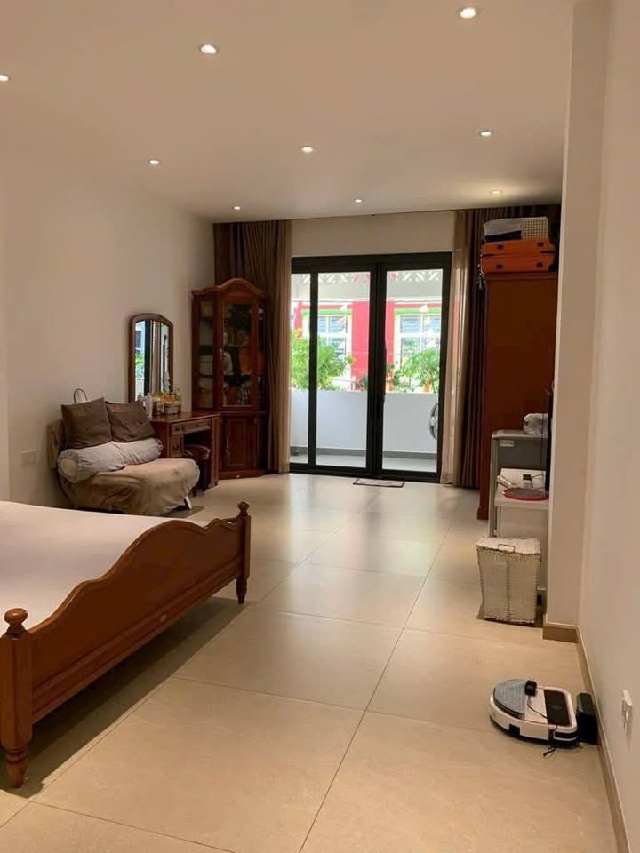 FrontHouse 4 tầng Đường Số 5, Bình Hưng Hòa 92m² giá 12 tỷ - Chính chủ, pháp lý chuẩn!