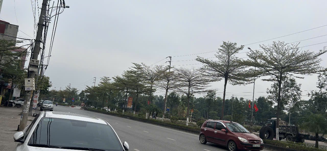 Nhà nghỉ mặt tiền Minh Khai, Phường Tam Sơn, 90m² - Cơ hội kinh doanh hấp dẫn!