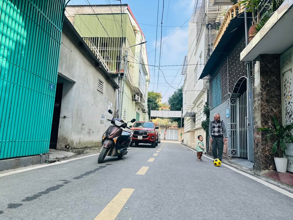 Đất nền đẹp Quán Bàu, TP Vinh 95m² giá 5.225 tỷ - Sổ đỏ chính chủ!