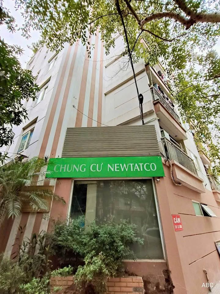 Căn hộ chung cư Toà Newtatco Ba Đình 66m² - Sổ hồng chính chủ, giá thỏa thuận!
