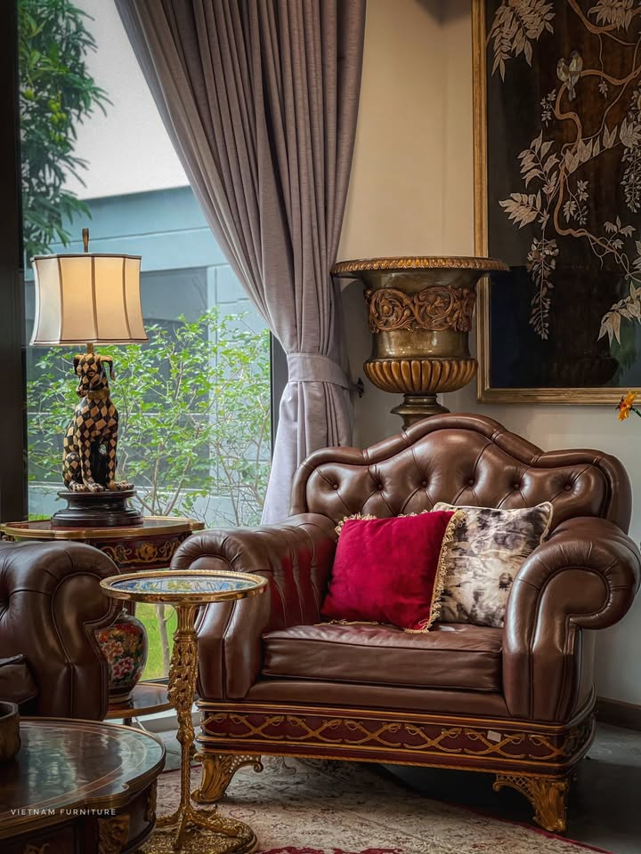 Nhà mặt phố Phan Kế Bính - 83m² giá thương lượng - Vị trí đắc địa giữa lòng Hà Nội!