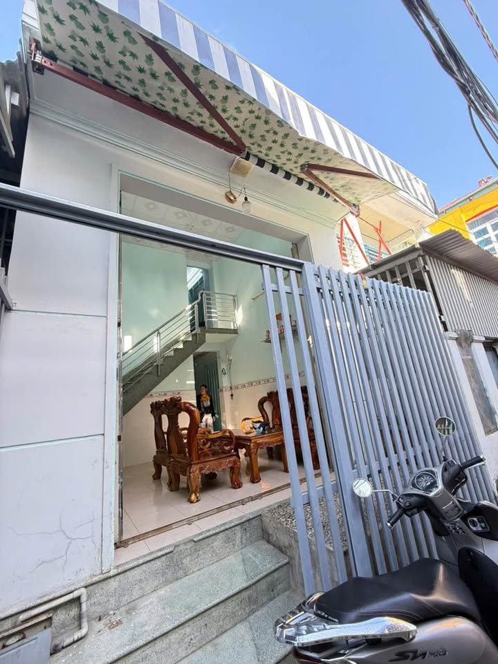 Nhà gác lửng Tổ 13 Ngọc Thảo Nha Trang 43m² giá 1.4 tỷ - Hướng Đông Nam, chính chủ!