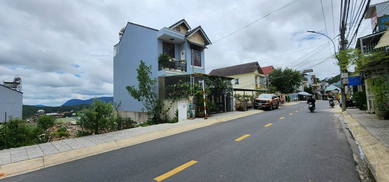 Nhà mặt tiền Nguyễn Trung Trực, Đà Lạt 525m² giá 14.9 tỷ - Cơ hội đầu tư hấp dẫn!