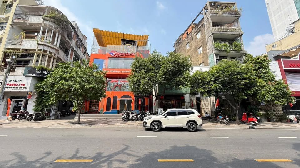 Nhà phố Võ Thị Sáu, Quận 3, 392m² - Đầu tư sinh lời cao!