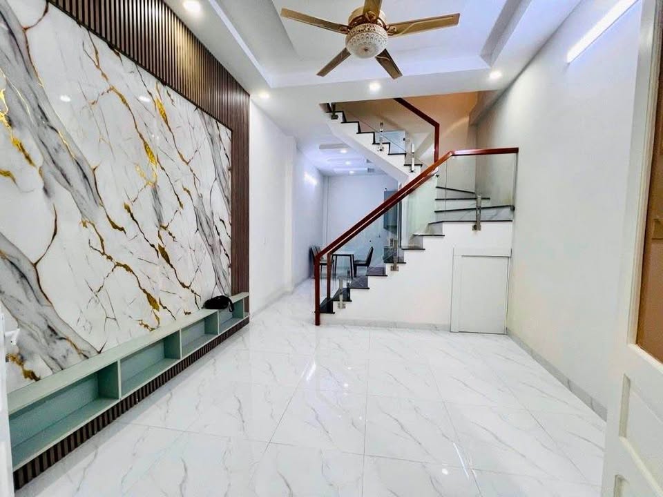 Nhà 2 tầng Nguyễn Cửu Vân, Q.Bình Thạnh 35m² giá 5.8 tỷ - Gần Sở Thú