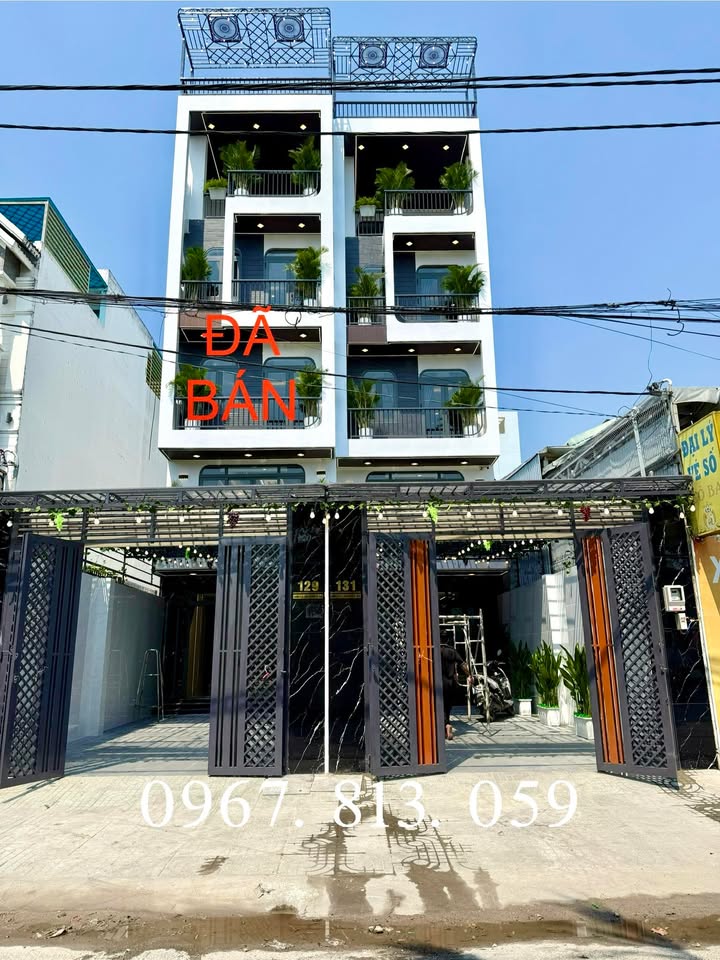 Nhà mặt tiền kinh doanh Thạnh Lộc, 113m² giá 8.9 tỷ - Đầu tư sinh lời tốt!