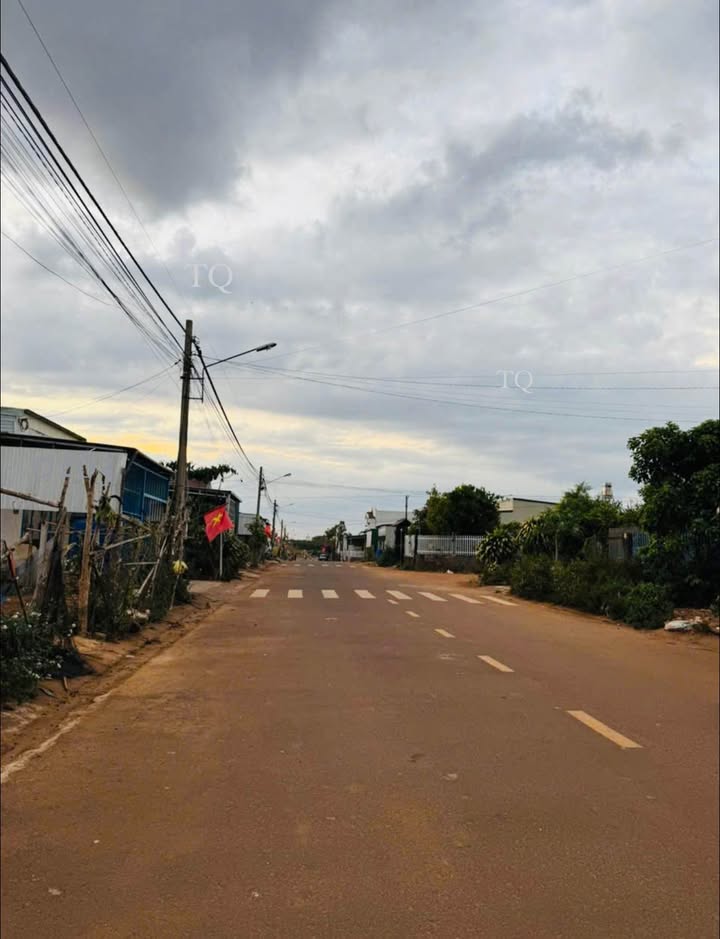 Nhà phố Bảo Lâm 132m² giá 1.5 tỷ - Sổ hồng chính chủ, ngay trung tâm!