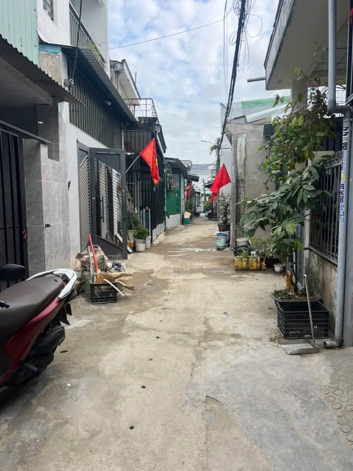 Nhà phố Yên Khê 2 Đà Nẵng 50m² giá 1.7 tỷ - Cách biển chỉ 100m!