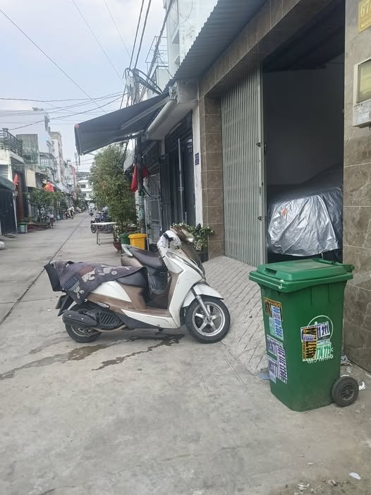 Nhà Lê Trọng Tấn, Tân Phú, 72m² giá 4.55 tỷ - Ô tô vào tận nhà!