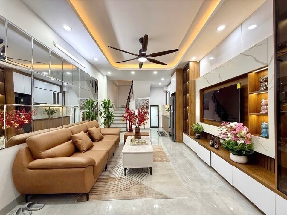 Nhà đẹp Lê Trọng Tấn 33m² giá thoả thuận - Sẵn sàng vào ở ngay!