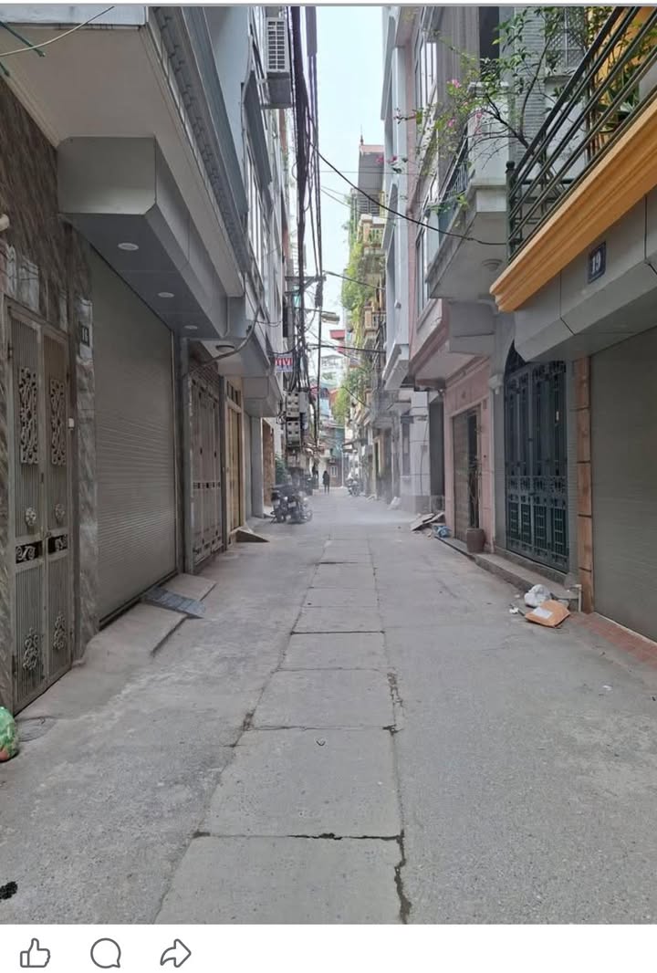 Nhà riêng Minh Khai, Hai Bà Trưng 33m² giá 6 tỷ - Độc lập, hiện đại!