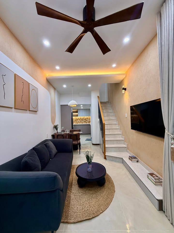 Mini House đường Lê Văn Sỹ, Quận 3, 25m² giá 3.5 tỷ - Không thể bỏ lỡ!