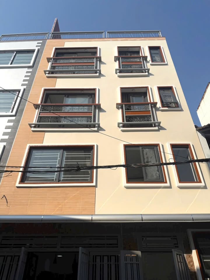 Nhà phố đẹp quận Phú Nhuận 50m² giá 10.5 tỷ - Cơ hội đầu tư hiếm có!