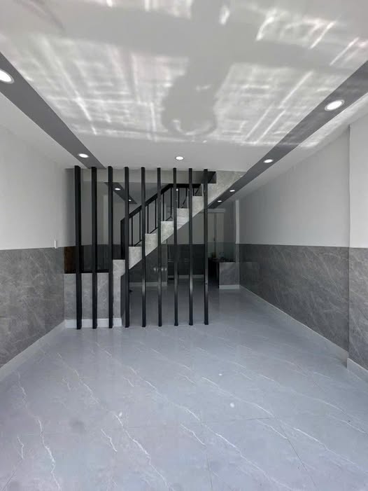 Nhà 32m² tại Liên khu 4-5, Bình Chánh giá 1.739 tỷ - Sổ hồng ngay!