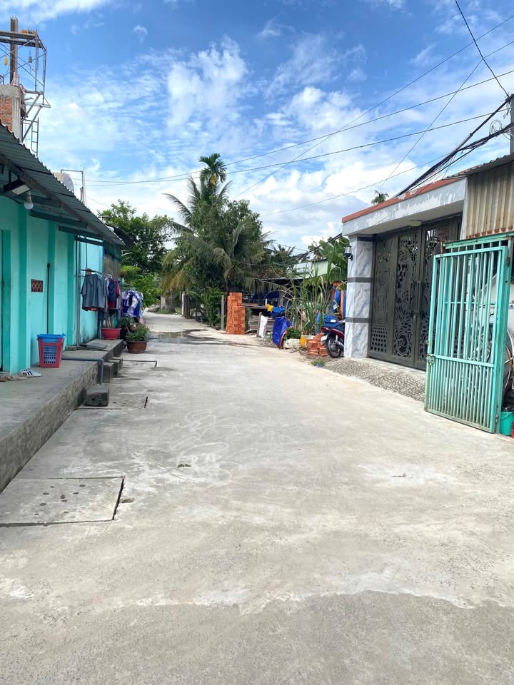 Đất mặt tiền An Thạnh, Thuận An 100m² giá 2.2 tỷ - Đầu tư sinh lời hấp dẫn!