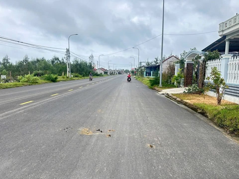 Đất nền Hùng Vương, Tuy Hòa 161m² giá 1.65 tỷ - Nhanh tay sở hữu!