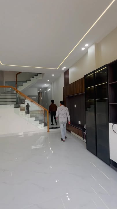 Nhà mặt tiền Nguyễn Địa Lô, Phường Quy Nhơn Đông, 65m² giá 4 tỷ - Sẵn sàng ở ngay!