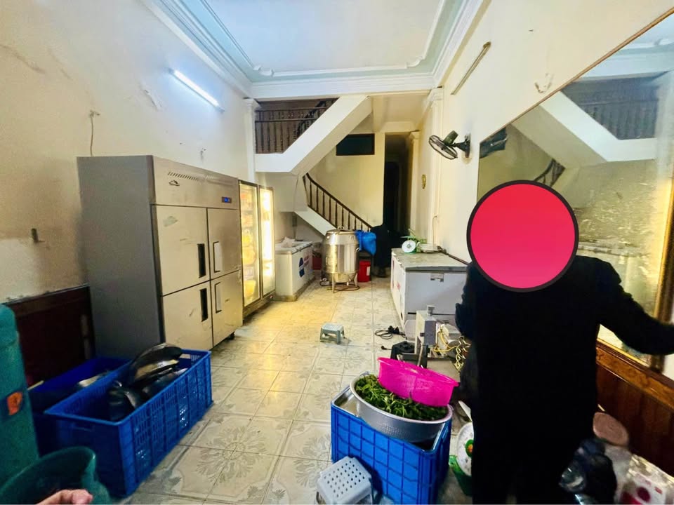 Nhà phố 3 tầng Phường Lam Sơn, 80m² giá 6 tỷ - Kinh doanh sầm uất ngay công viên!