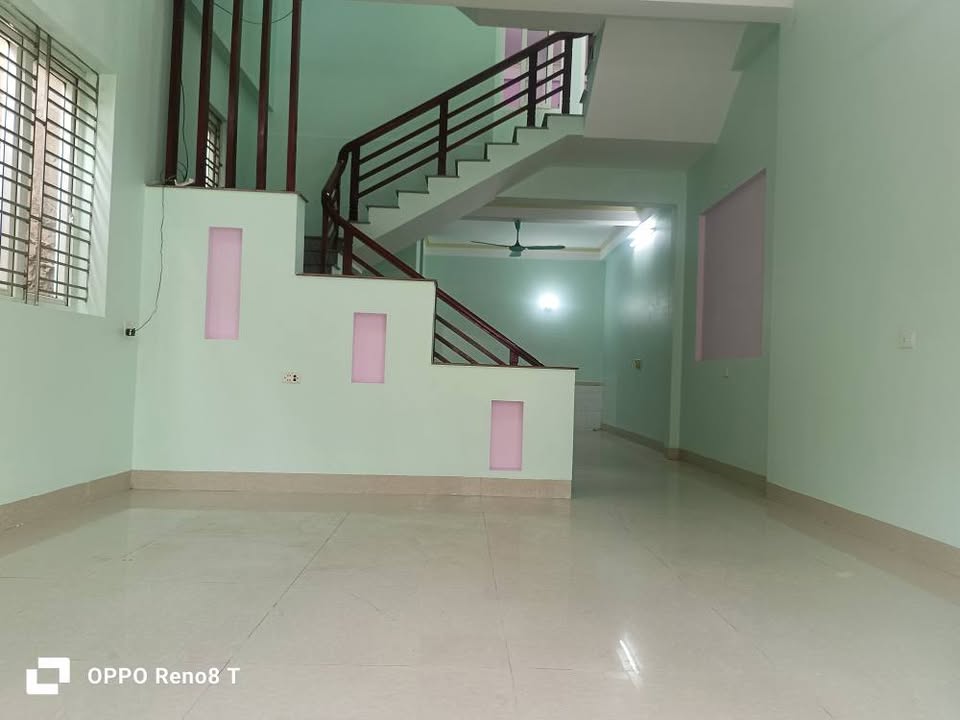 Nhà 2 tầng 1 tum Nguyễn Phục Quảng Thắng 83m² giá 3 tỷ - Mới xây, vị trí đẹp!