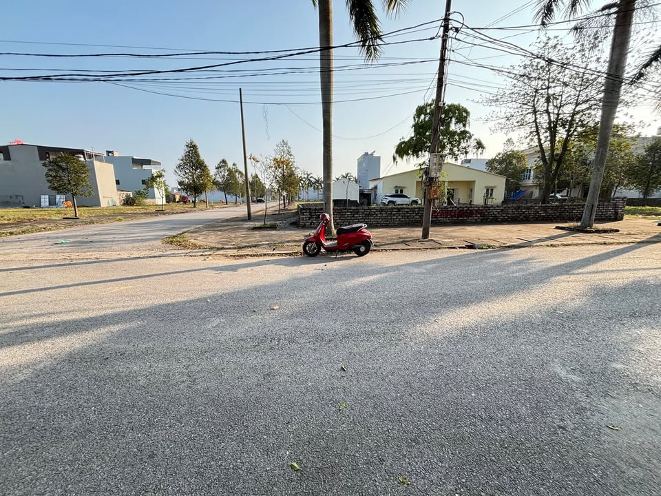 Đất Biệt Thự Đầu Ve, Thị Trấn Tân Phong, 324m² giá 4 tỷ - Cơ hội đầu tư vàng!