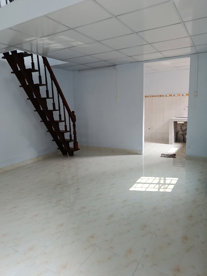 Kiốt cho thuê tại Phạm Đăng Giảng, 35m² giá 6.5 triệu - Nhà mới hoàn thiện