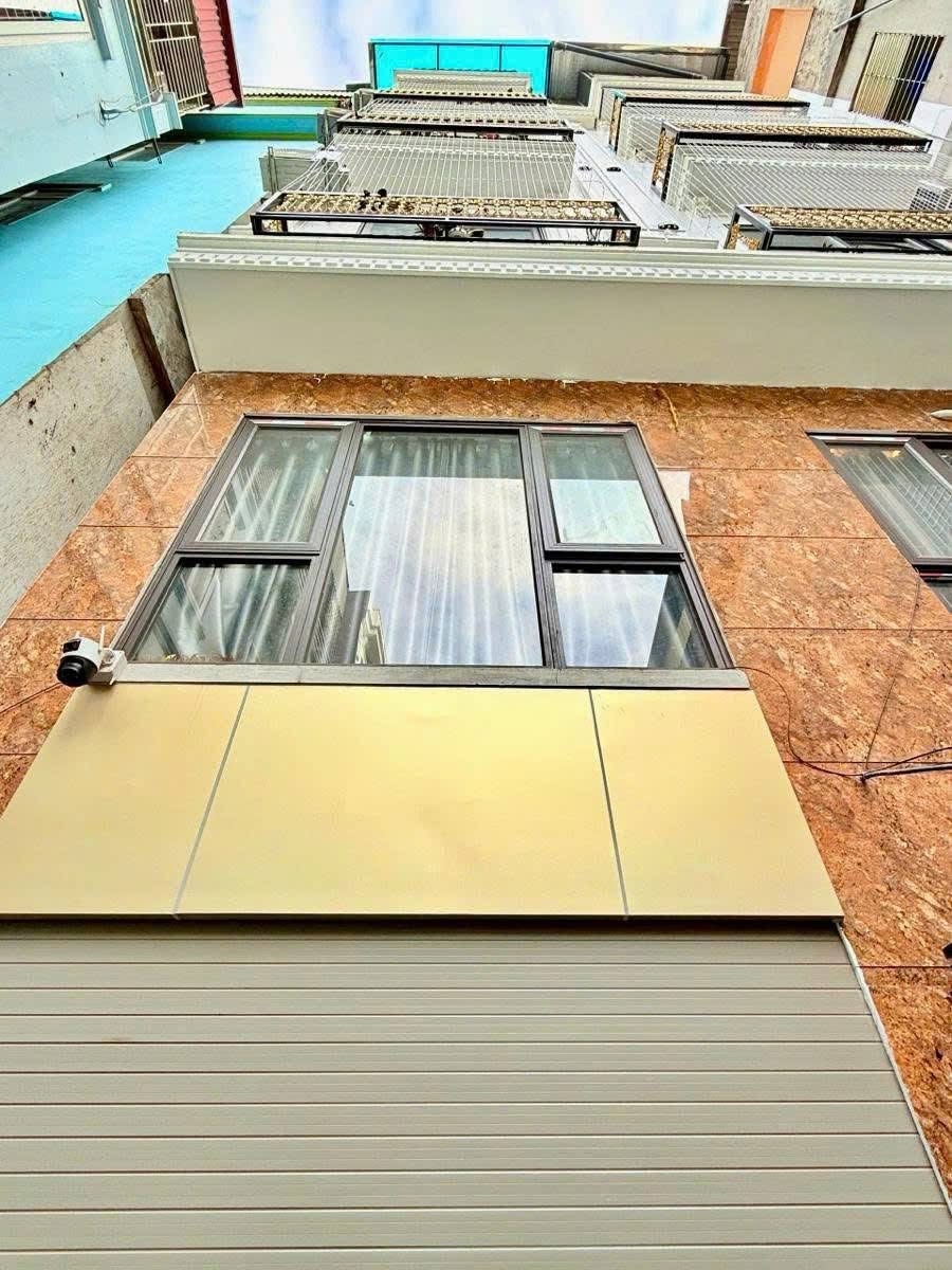 Nhà lô góc 6 tầng Cổ Nhuế 50m² giá 9.6 tỷ - Full nội thất, sẵn sàng ở ngay!