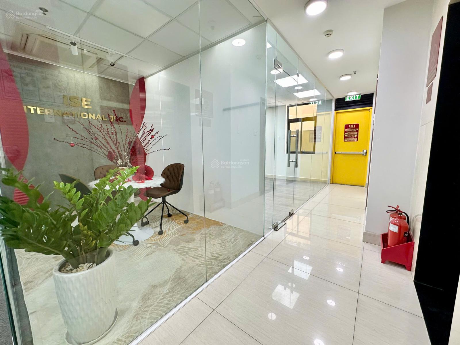 Tòa Văn Phòng MHPC - 50m² sang trọng tại Bình Thạnh - Không gian làm việc lý tưởng!