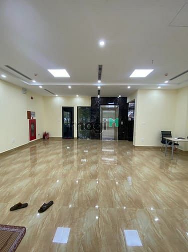 Cho thuê shophouse Galaxy Tố Hữu 100m² x 6T - Thang máy, giá 45 triệu/tháng