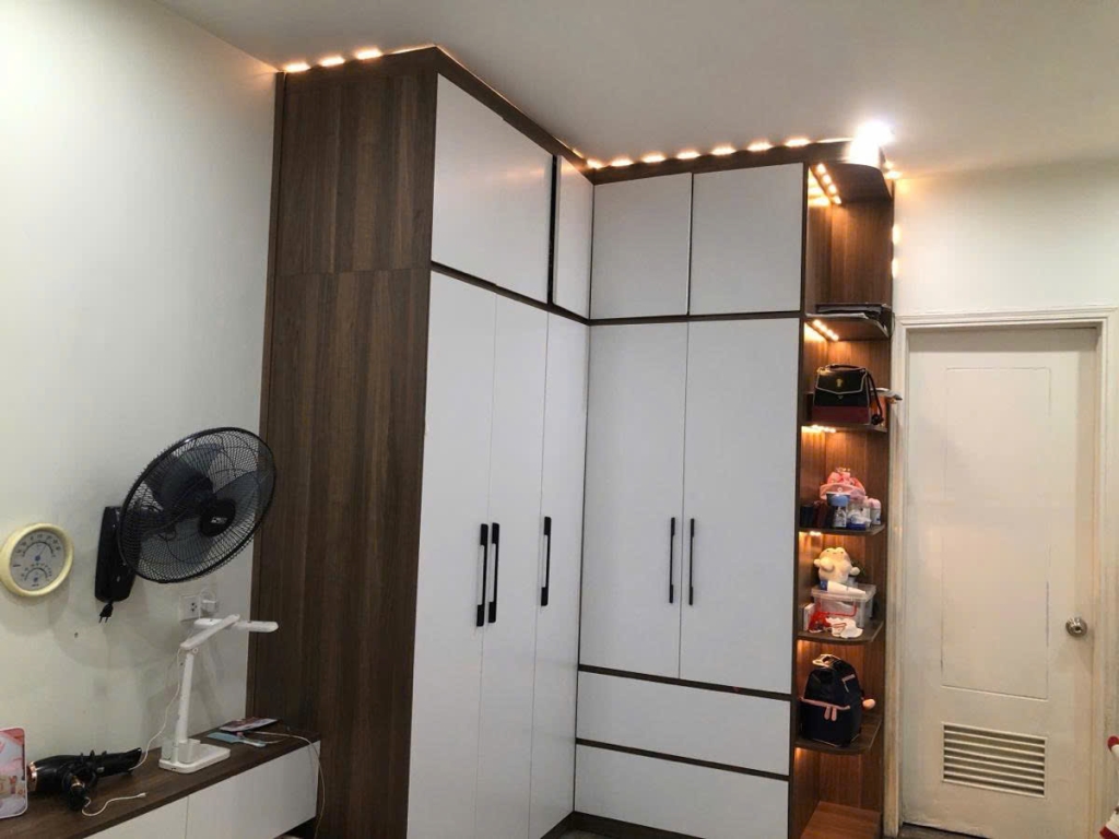 Nhà mặt phố Vĩnh Phúc, Ba Đình 40m² giá 21 tỷ - Đầu tư sinh lời ổn định!