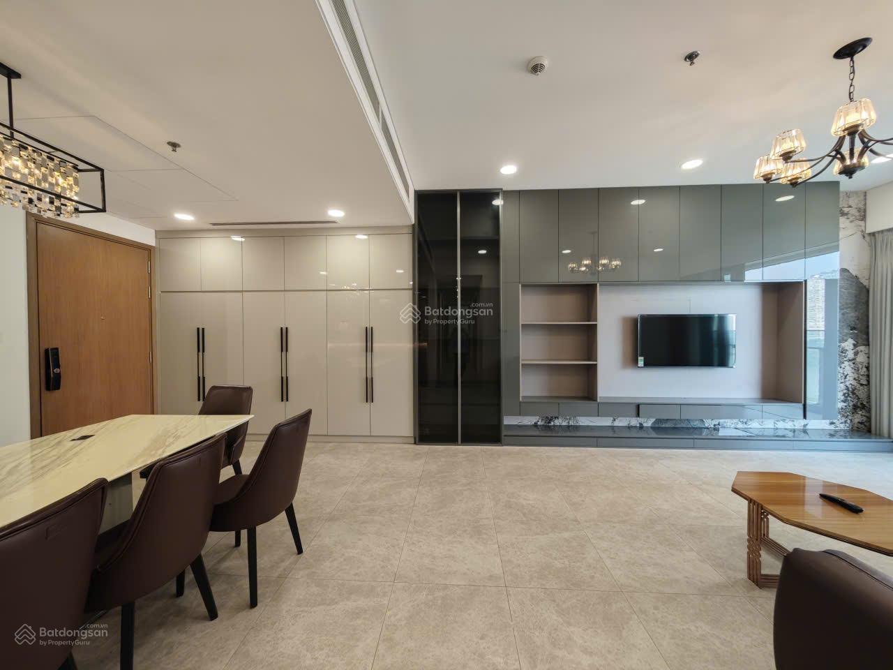 Căn hộ 3 phòng ngủ The River Thủ Thiêm 137m² giá 58 triệu - Đầy đủ nội thất