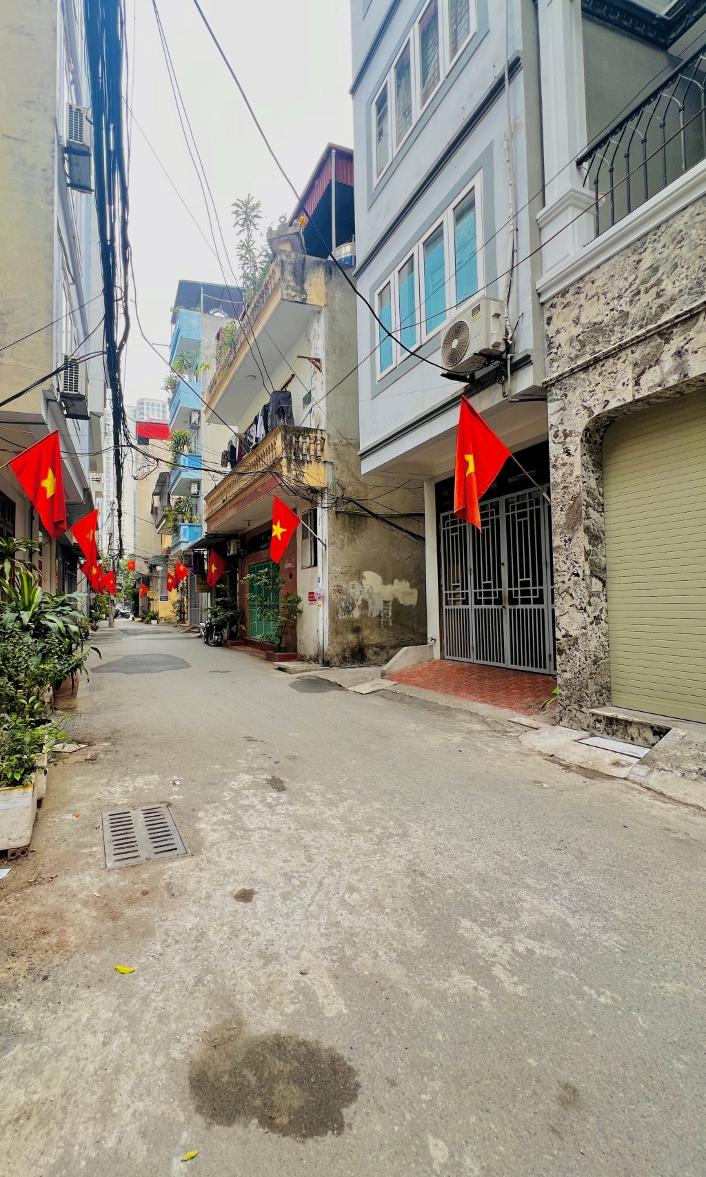 Nhà phố Quang Trung Hà Đông 55m² giá 15 tỷ - Lô góc thang máy, ô tô tránh