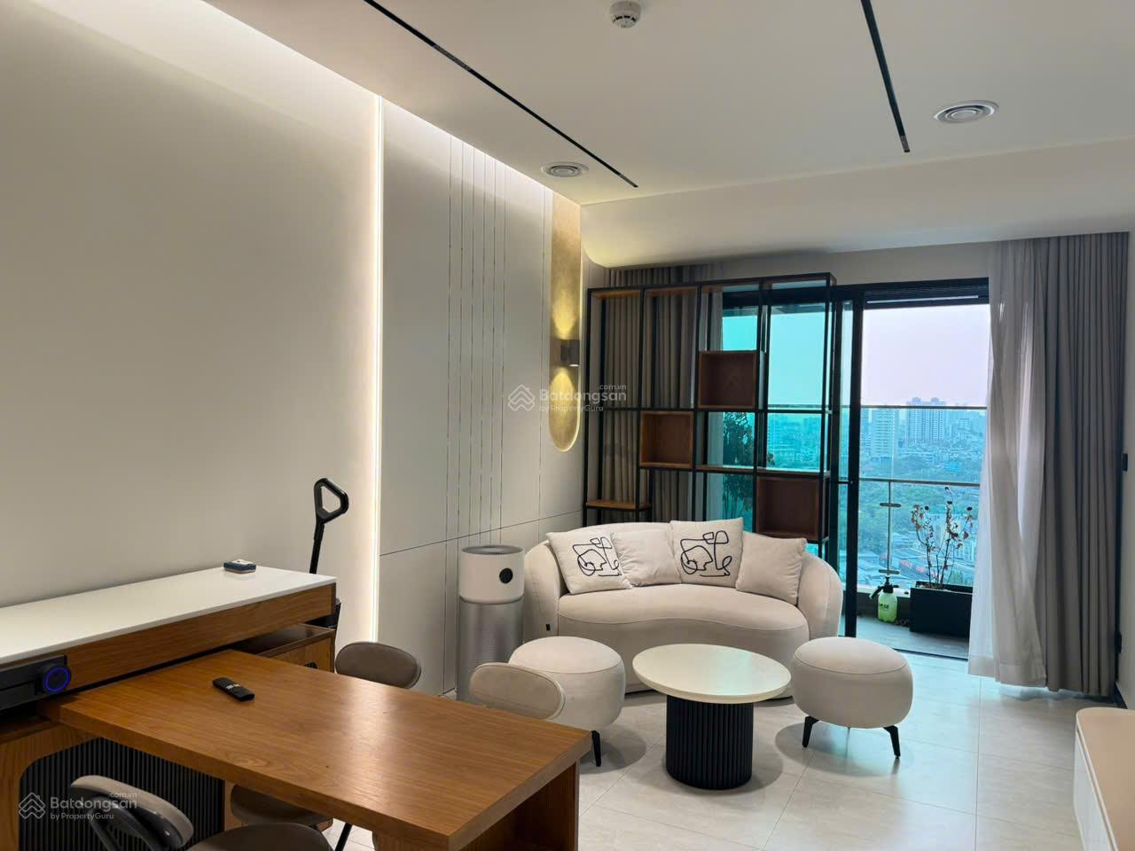 Căn hộ De La Sol Quận 4 74m² giá 24 triệu - View sông tuyệt đẹp!