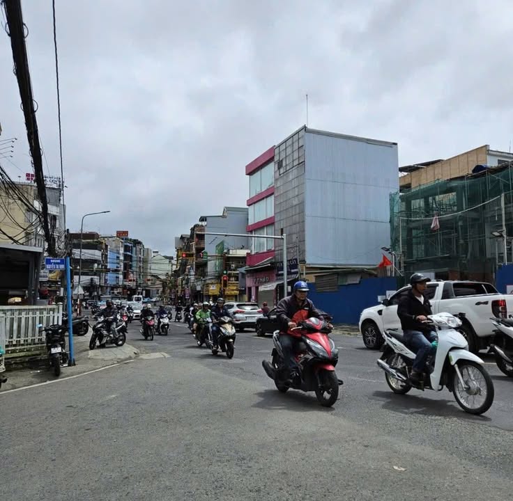 Nhà mặt tiền đường Nguyễn Thị Định, Đà Lạt 103m² - Vị trí vàng kinh doanh