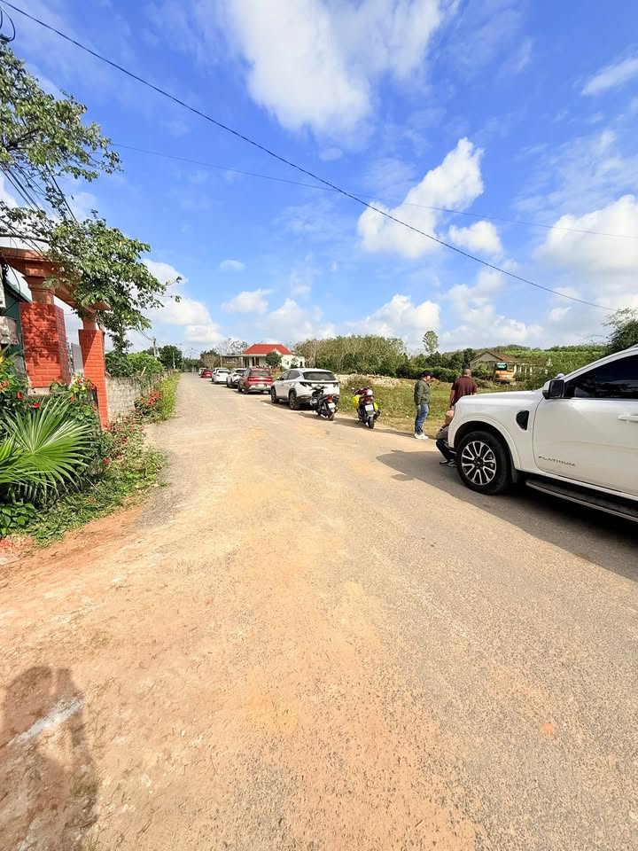 Đất nền mặt tiền đường nhựa liên xã Nhân Trạch 168m² giá chỉ 400 triệu - Cơ hội đầu tư hấp dẫn!