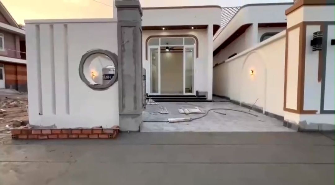 Nhà riêng Hòa Thành 132m² giá 1.59 tỷ - Sổ hồng đầy đủ, chính chủ!