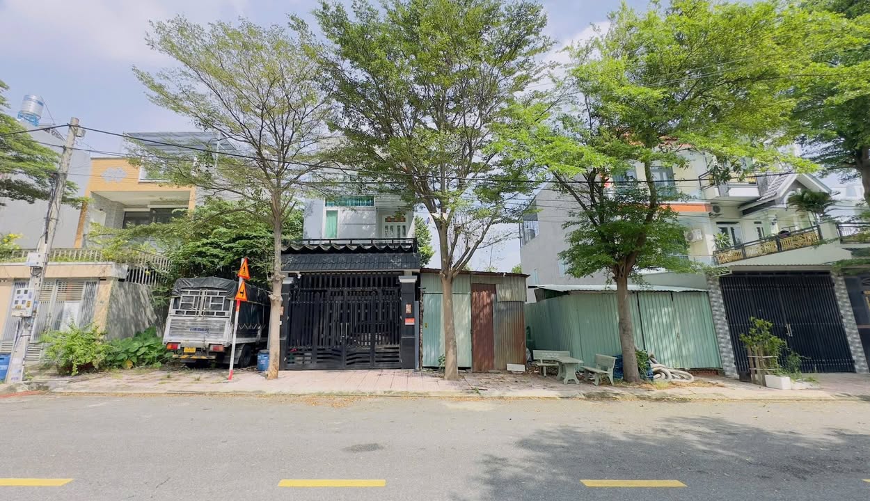 Đất nền KDC Đất Mới Dĩ An 100m² giá 3.65 tỷ - Sổ hồng riêng chính chủ!