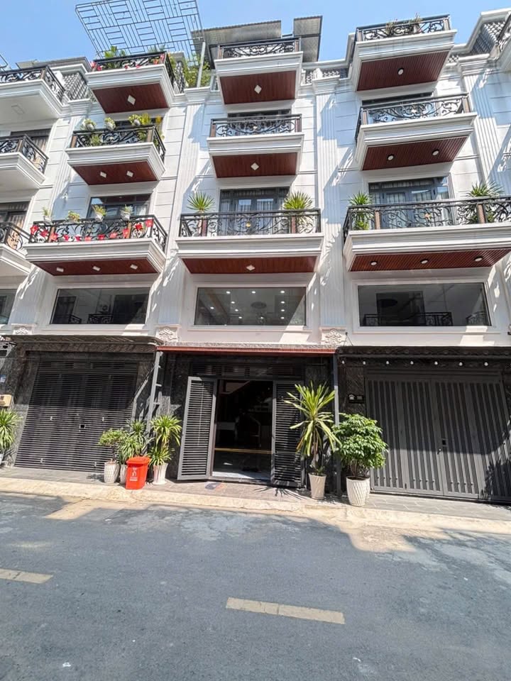 Nhà phố đẹp đường TX38, Quận 12, 60m², giá 6.3 tỷ - Thiết kế hiện đại, sẵn sàng ở ngay!