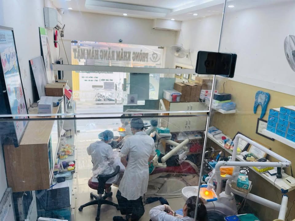 Nhà 5 tầng Lương Đình Của, 30m² giá 9 tỷ - Kinh doanh sầm uất!