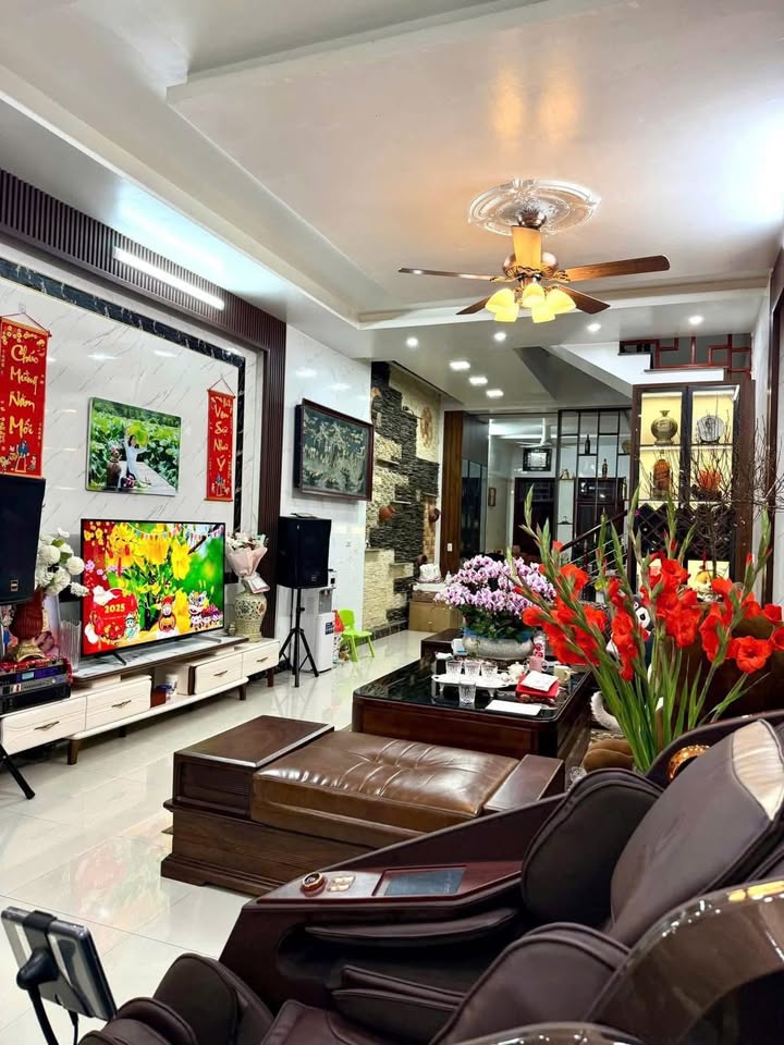 Nhà mặt tiền Quốc lộ 37, TP Chí Linh, 171m² - Kinh doanh đắc địa!