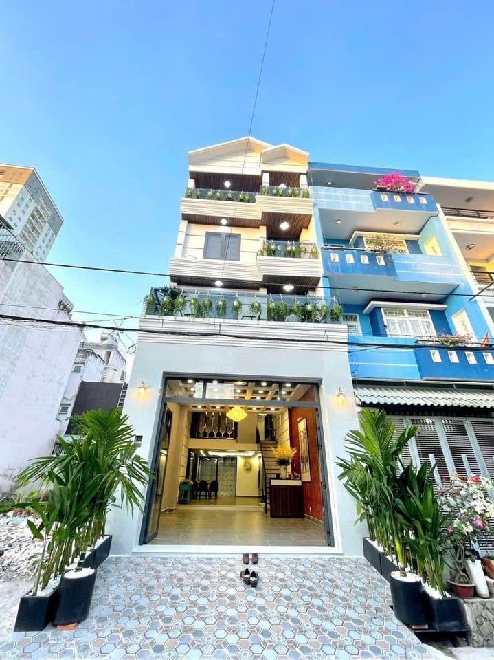 Mặt tiền kinh doanh Thủ Đức 75m² giá 10 tỷ - Tiềm năng tăng giá cao!