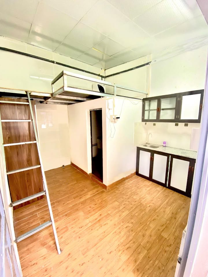 Phòng trọ cho thuê tại 189 Ngõ Kiều Mai, 11m² chỉ 2.5 triệu - Không giới hạn người ở!