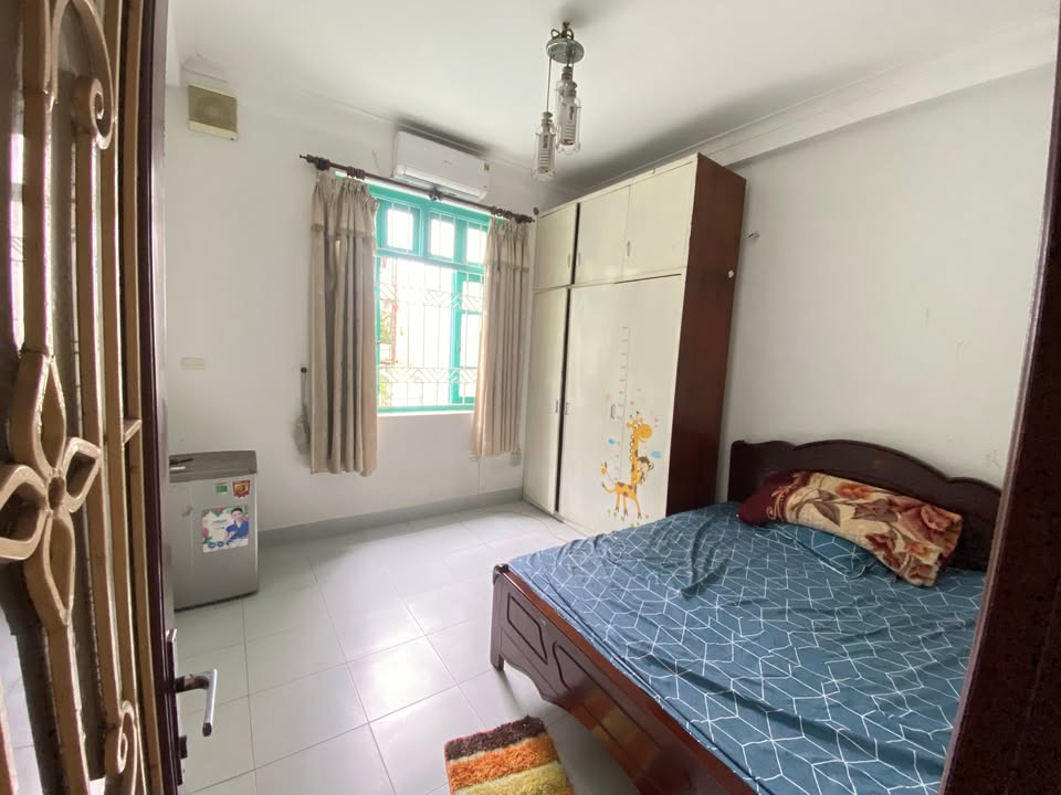 Phòng cho thuê tại ngõ 362 Giải Phóng, 3 triệu/tháng - Dịch vụ tiện nghi đầy đủ!