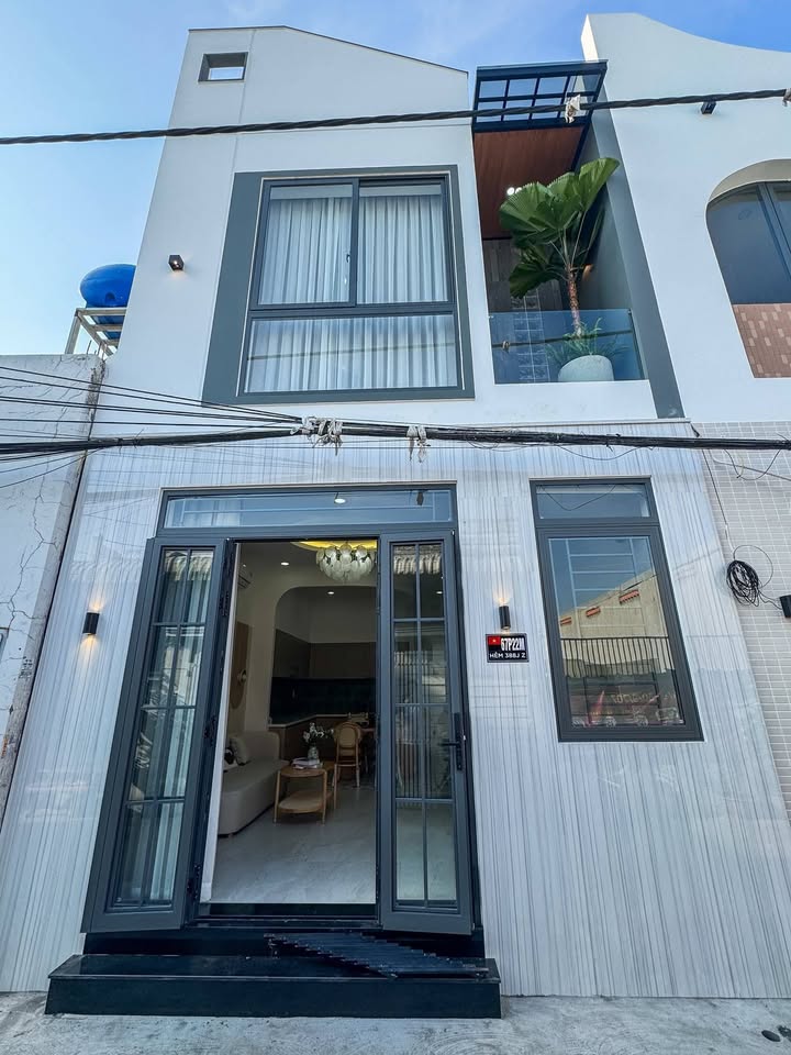 Nhà trệt lầu 3 phòng ngủ hẻm 388Z - Khu Đô Thị Đại Ngân - 3.6 tỷ