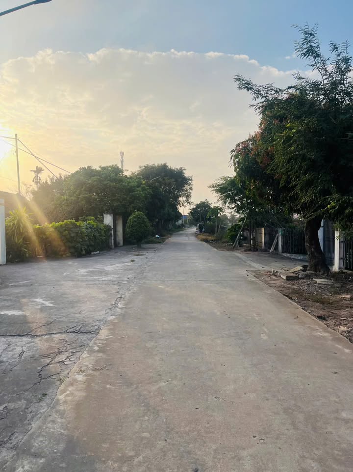 Lô đất mặt đường Đê 58, Xóm 8, Nam Điền, Nghĩa Hưng 162m² giá 1 tỷ - Sổ đỏ chính chủ!