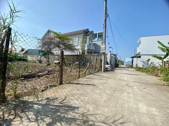 Đất nền Phước Hậu, Vĩnh Long 144m² giá 2.016 tỷ - Đường ô tô vào tận nơi!