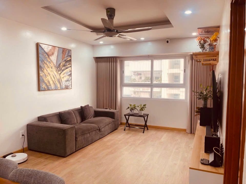 Căn hộ Vinaconex 12 Thanh Xuân 108m² giá 8.19 tỷ - Thiết kế hiện đại, đầy đủ tiện nghi!