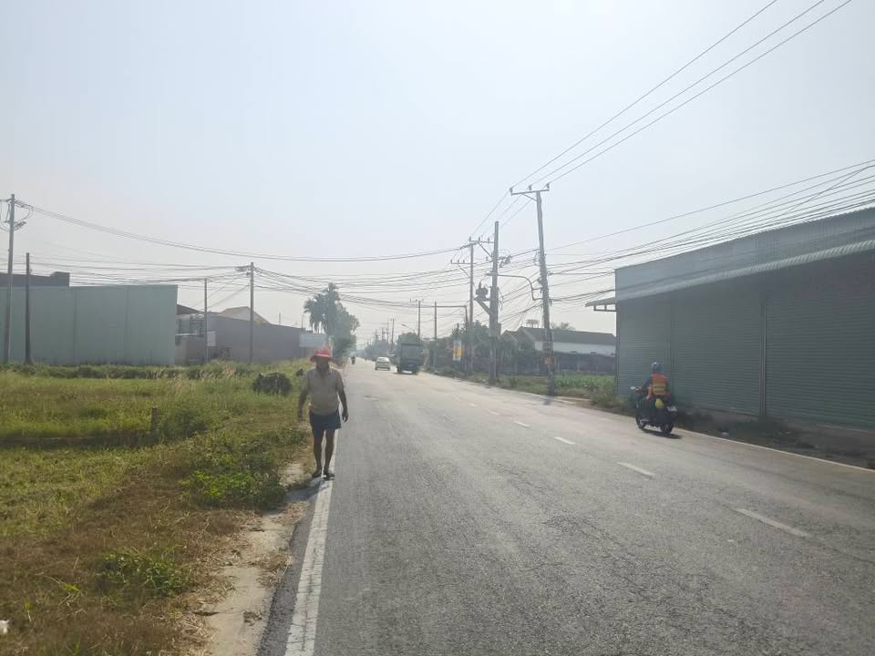 Đất thổ cư 100% mặt tiền Tinh Lộ 9, Đức Hòa, 285m² chỉ 3.68 tỷ - Cơ hội đầu tư tuyệt vời!